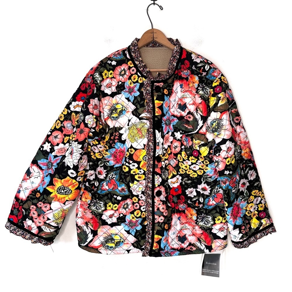 Evafreedom | Floral Print Quilted Fleece Lined Jacket Size Medium